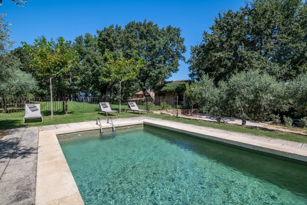 Photographs of Mas les Gardiols villa in Provence - Image 28 of 43