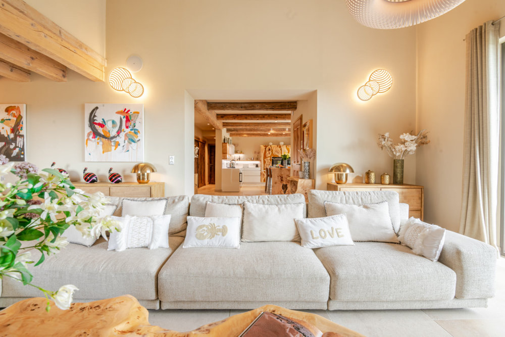 Photographs of Mas des Sources villa in Provence - Image 9 of 41
