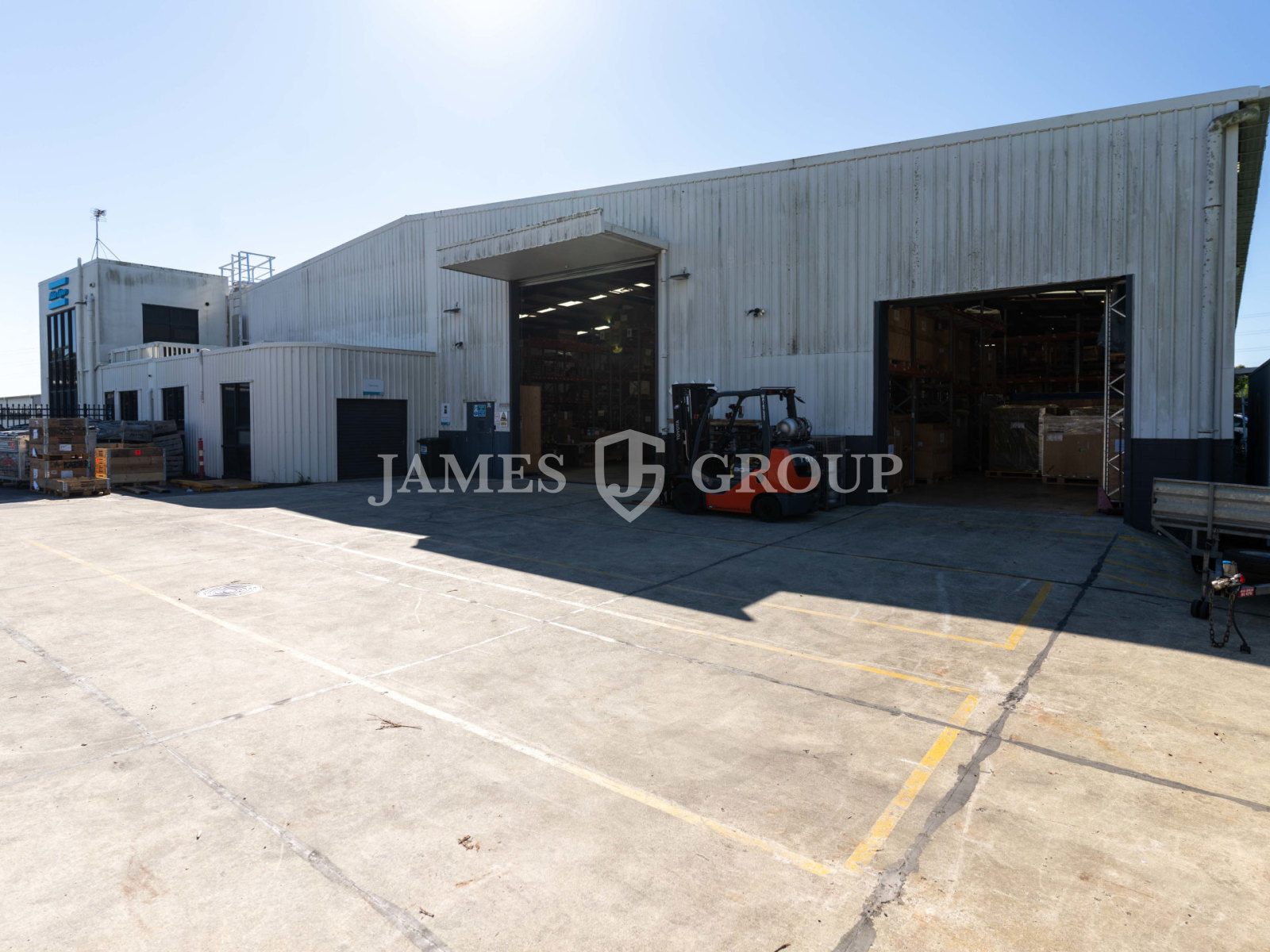 Industrial Hq | 1,147sqm Warehouse – 574sqm Office