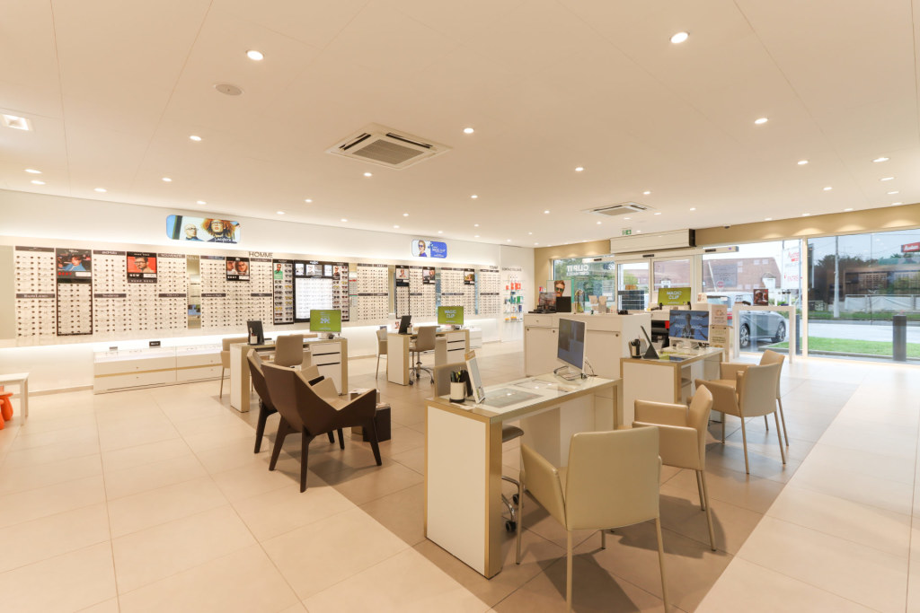 Magasin Opticien 210 route de Paris 60600 BREUIL-LE-VERT intérieur