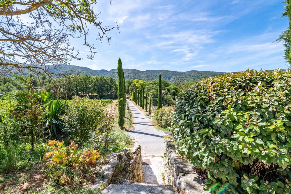 Photographs of Mas de la Salamandre villa in Provence - Image 57 of 57