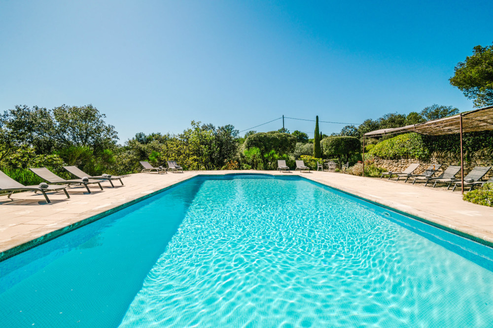 Photographs of Mas des Imberts villa in Provence - Image 18 of 48