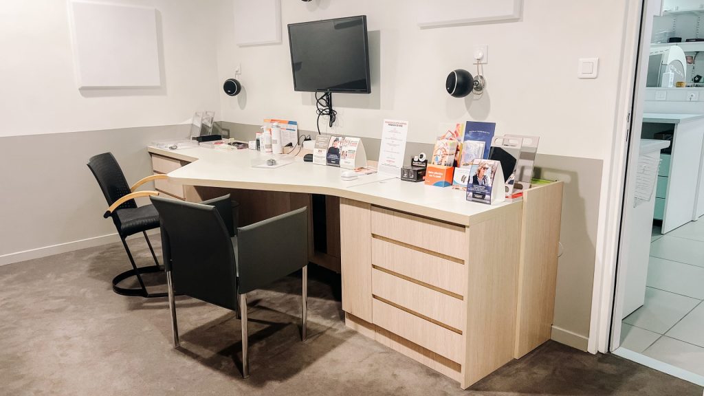 Magasin audioprothesiste Retail Park - Porte du Dauphiné 38230 TIGNIEU-JAMEYZIEU intérieur