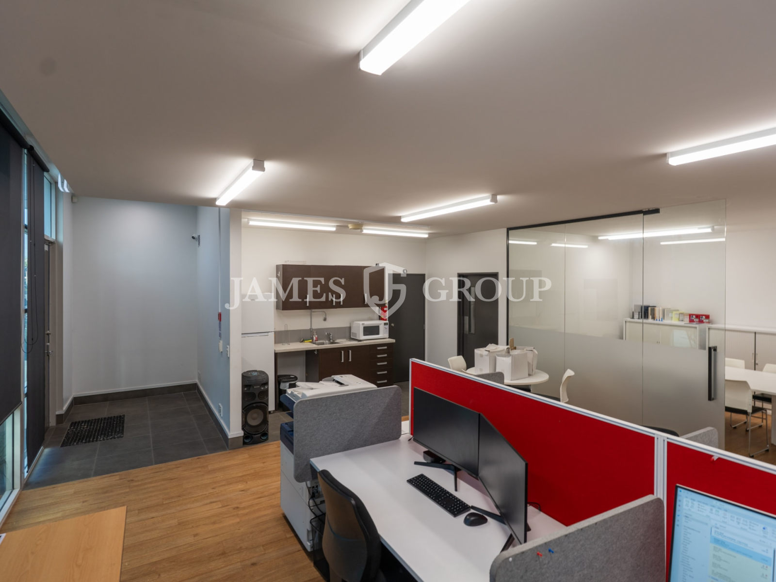 284sqm Warehouse | 83sqm Office | Mpi Approved
