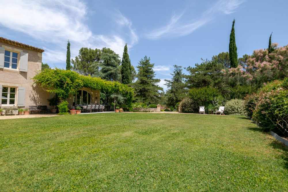 Photographs of Mas de Roubine villa in Provence - Image 35 of 45