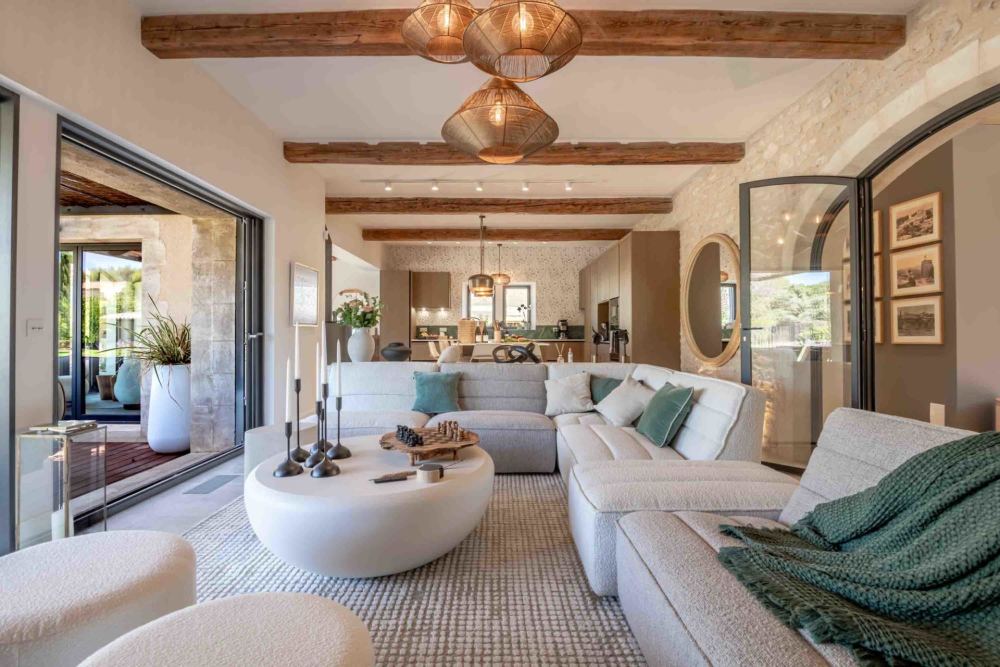 Photographs of New! Mas Mémoires villa in Provence - Image 6 of 49