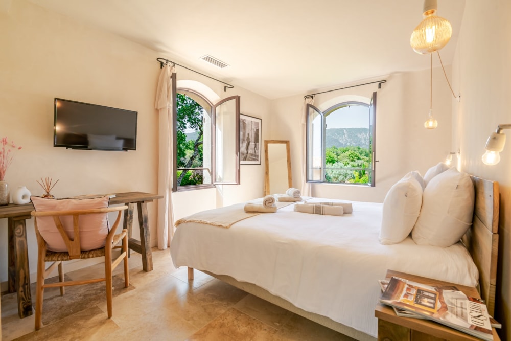 Photographs of Bastide de Blanche villa in Provence - Image 35 of 60