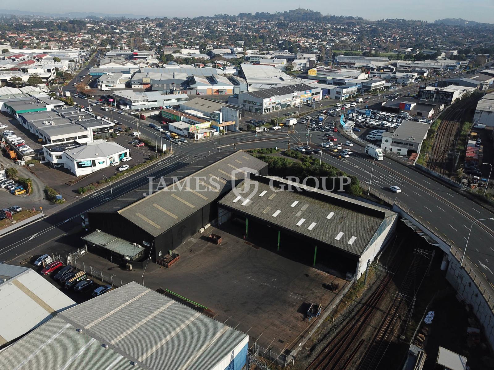 2,154m² Canopy + Yard | Penrose
