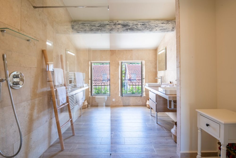 Photographs of Villa Australe villa in Provence - Image 12 of 33