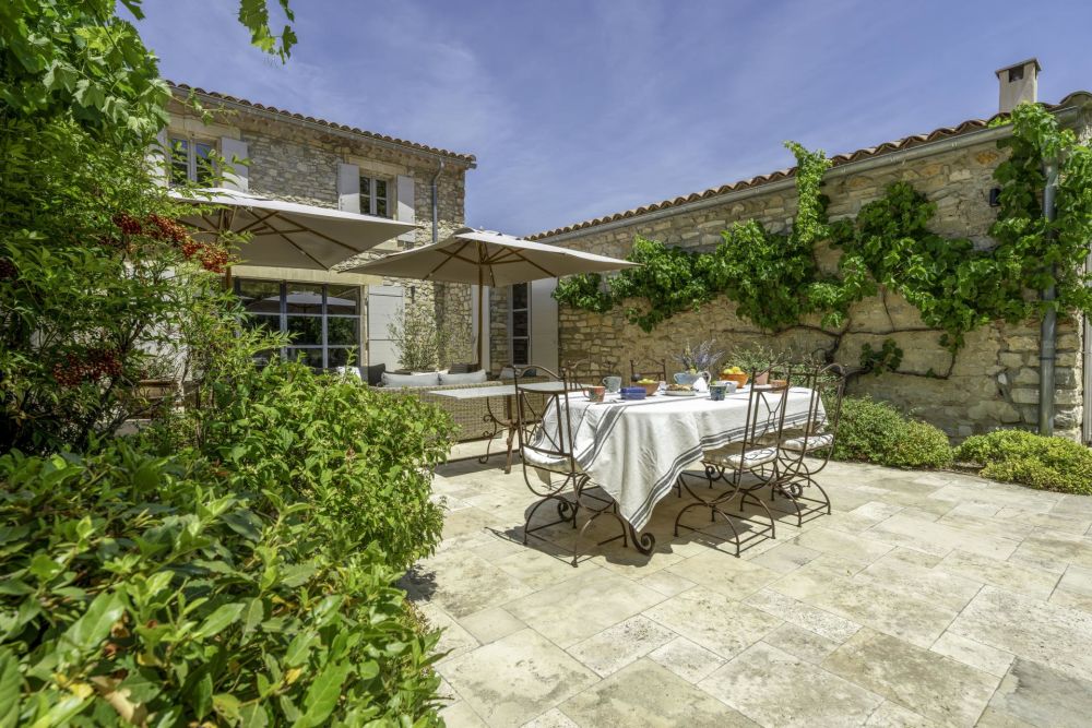 Photographs of Mas Eternel villa in Provence - Image 15 of 40