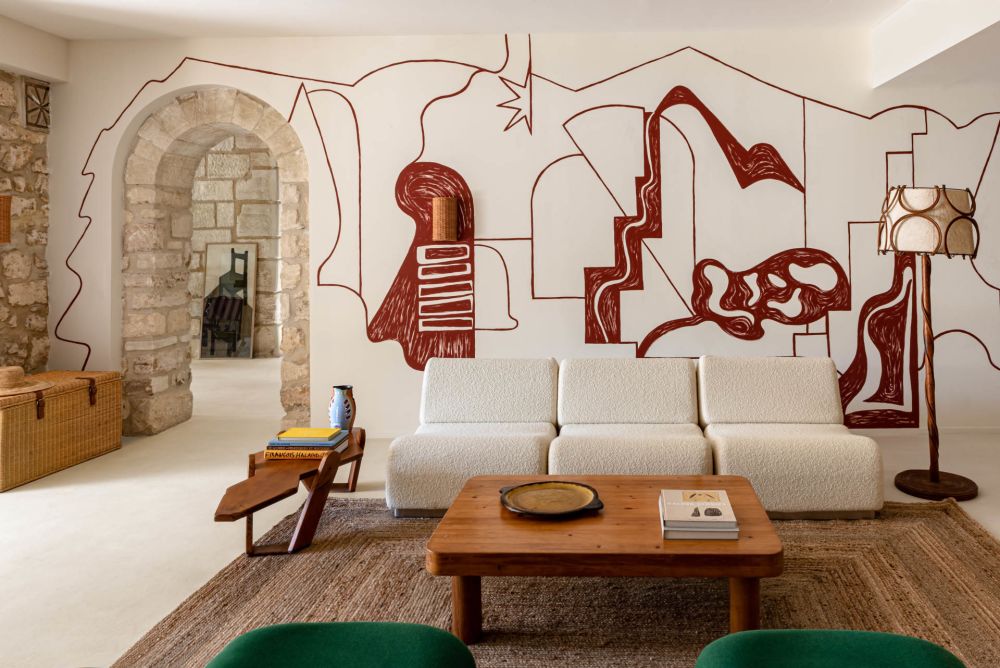 Photographs of Mas du Rocher des Baux villa in Provence - Image 6 of 47