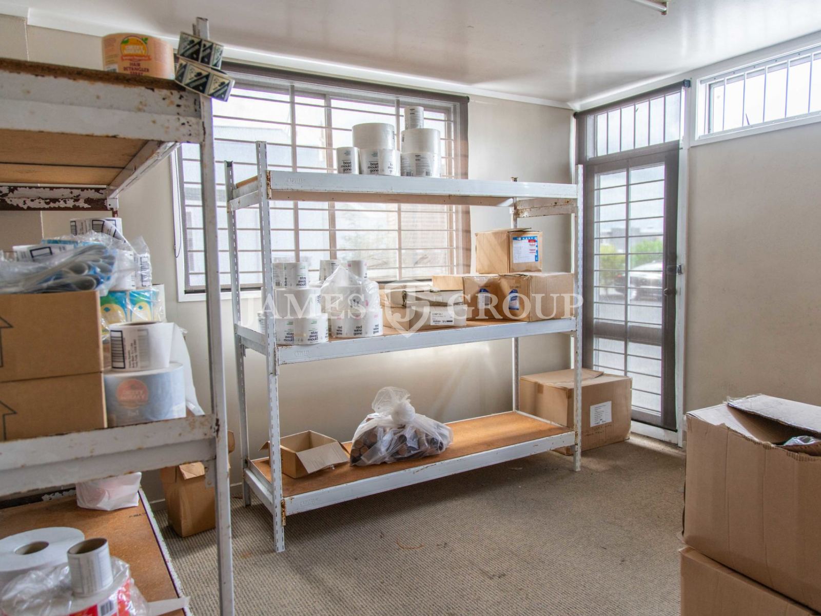 Pakuranga Warehouse + Minimal Office | 366m²
