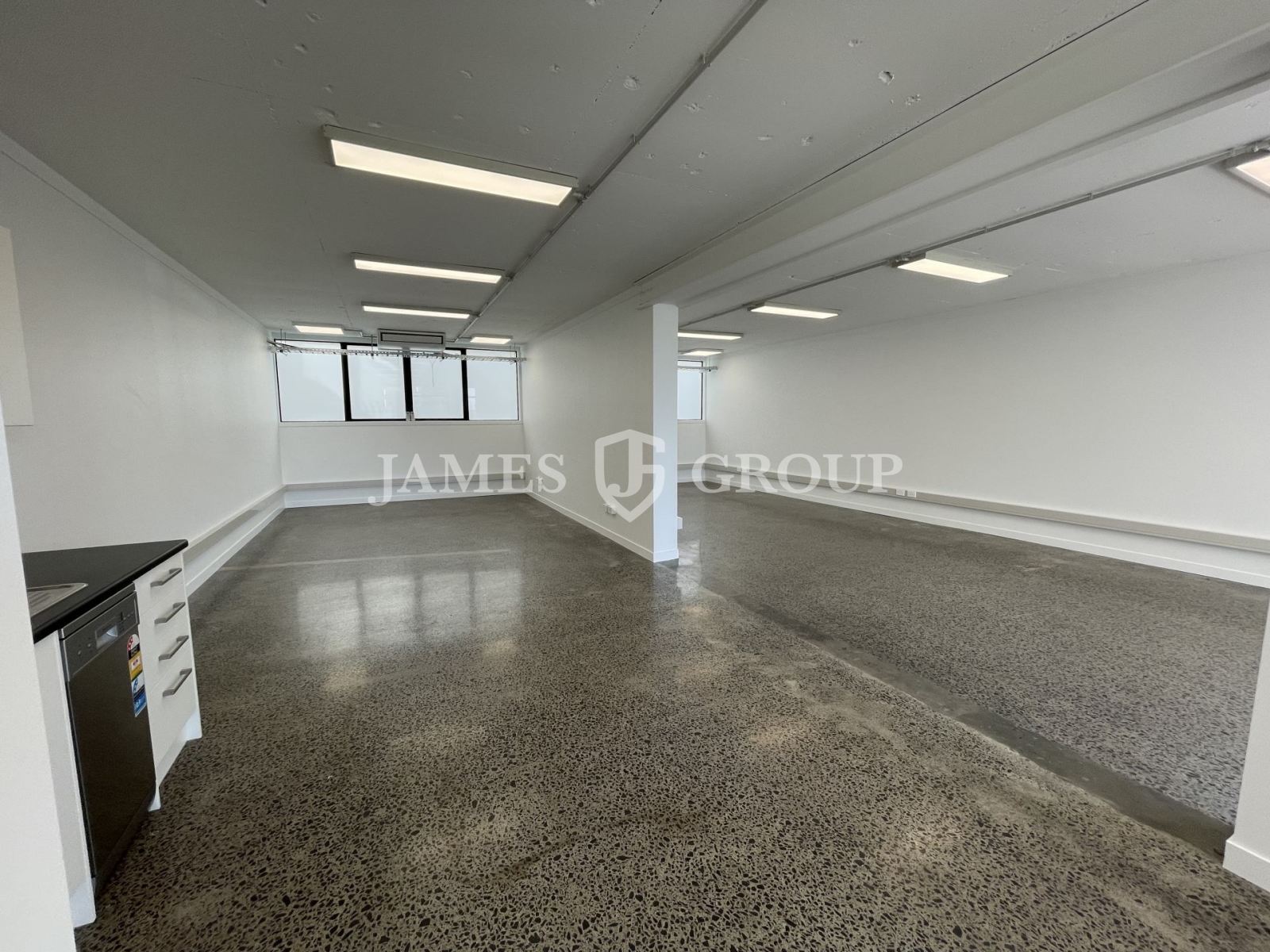 100m² Professional Office Or Medical Suite