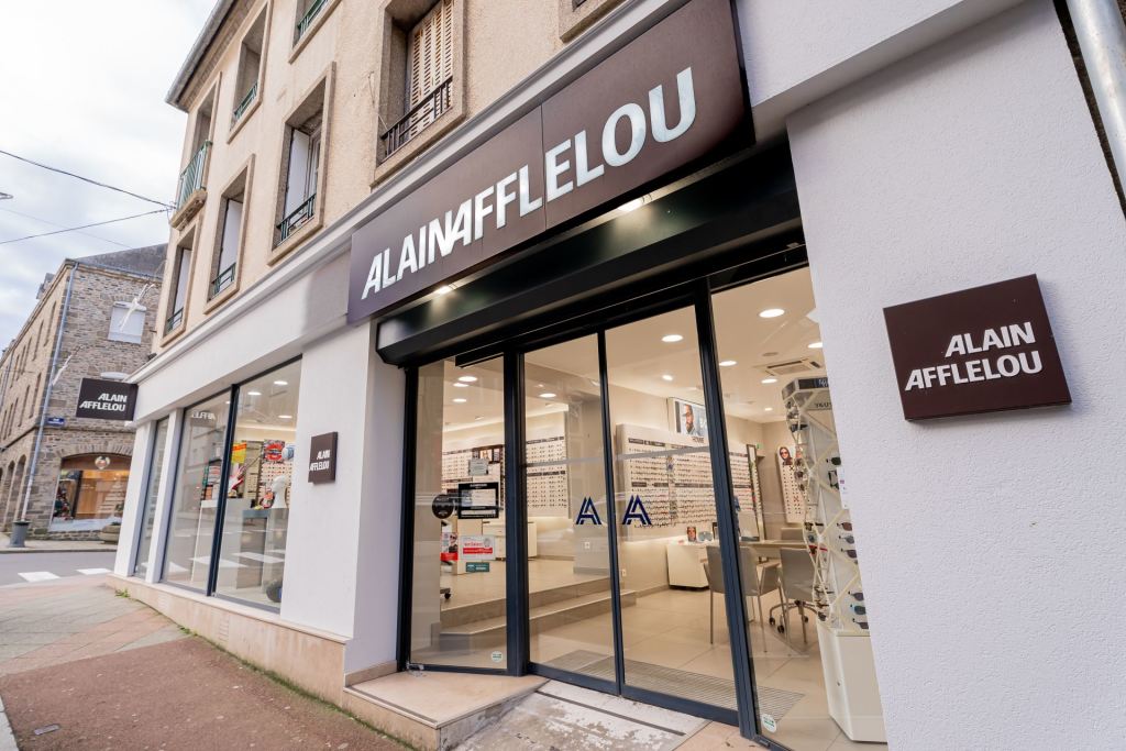 Magasin Opticien 27-29 rue Saint Nicolas 50200 COUTANCES