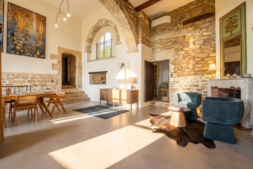 Photographs of New! La Clef de Gordes villa in Provence - Image 6 of 33