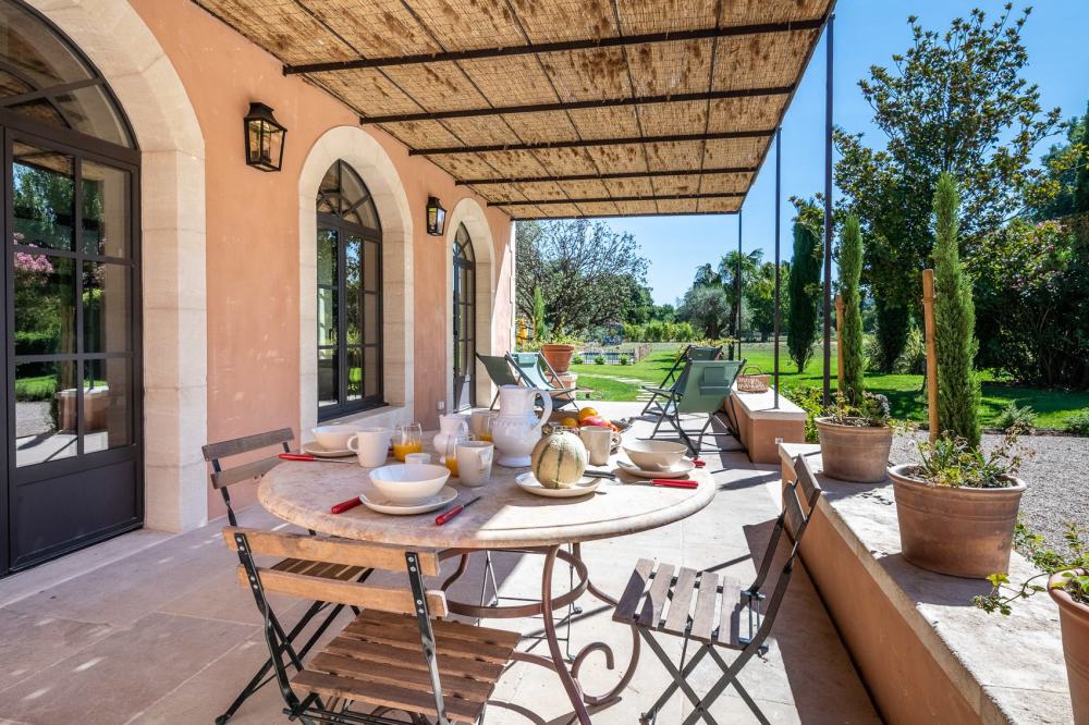 Photographs of Mas de Pagnol villa in Provence - Image 19 of 39