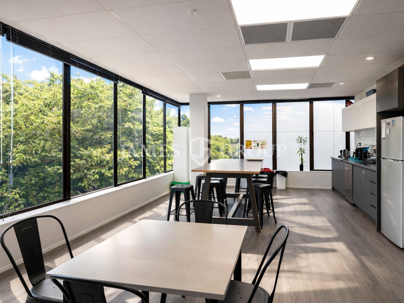 Freehold Office | Long Term Income