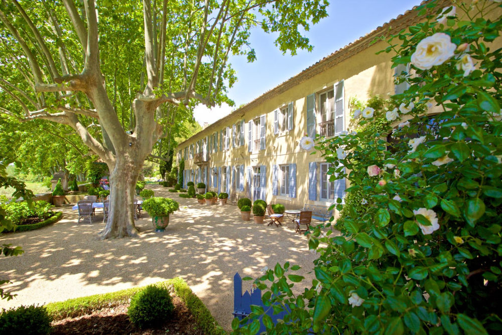 Photographs of Mas de Paradis villa in Provence - Image 1 of 49