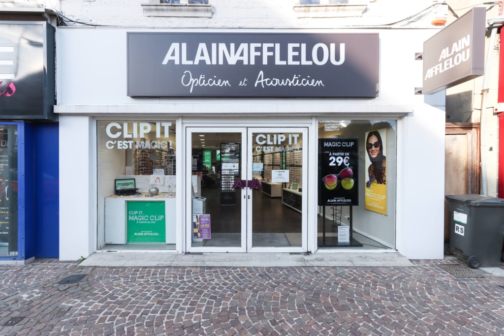 Magasin Opticien 49  rue St-Louis 59610 FOURMIES extérieur