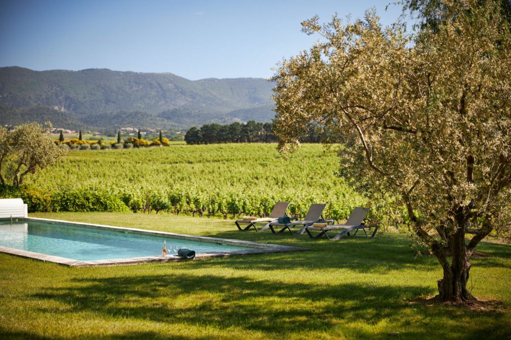 Photographs of Chateau de Sannes villa in Provence - Image 35 of 61