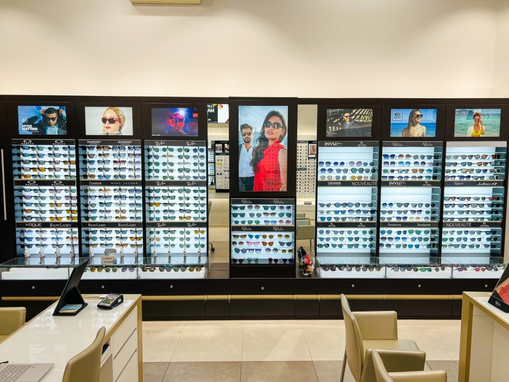 Magasin Opticien C.C. Carrefour BAB 2 64600 ANGLET intérieur