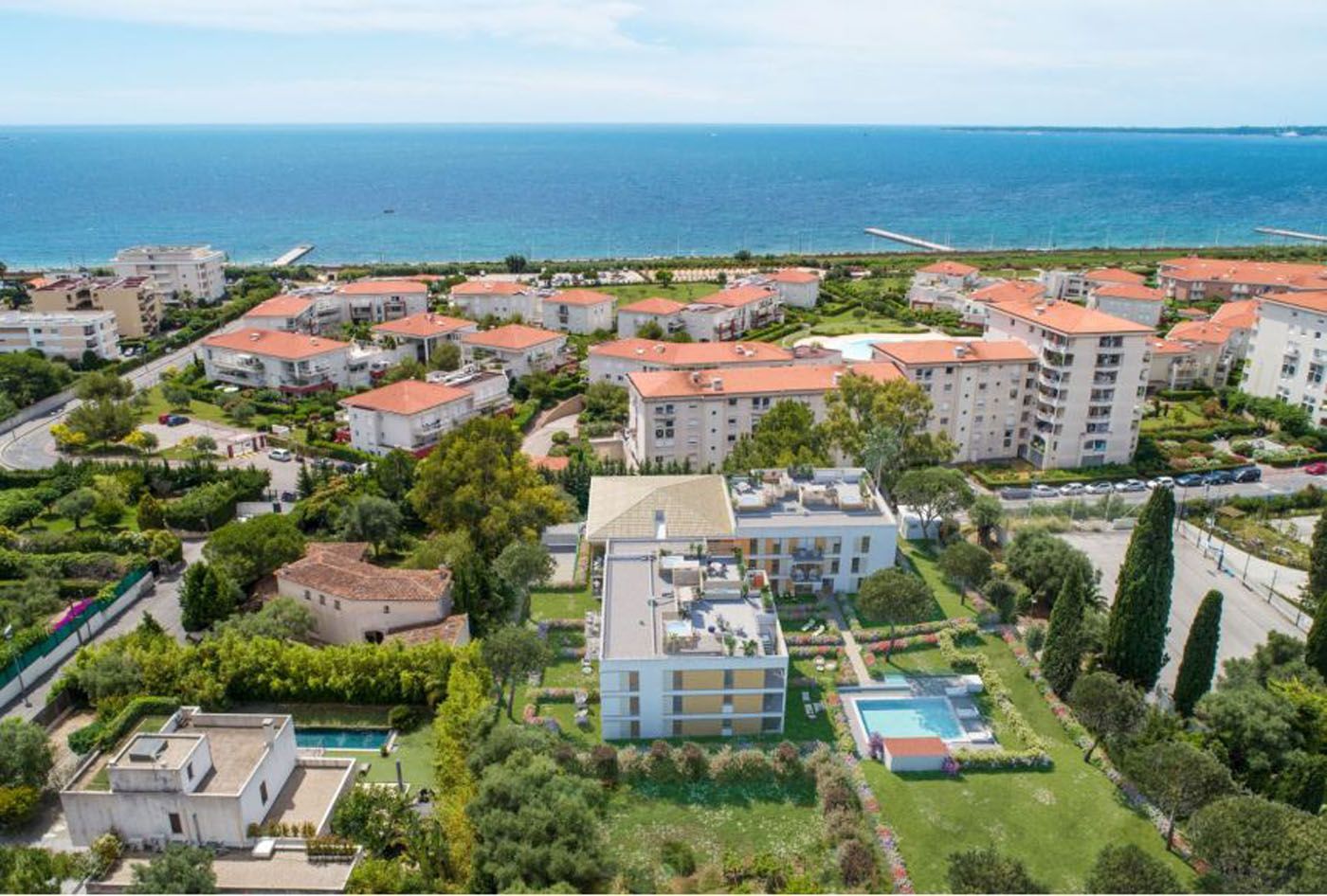 Penthouse de 2 quartos À Venda na Riviera Francesa, Sul de França