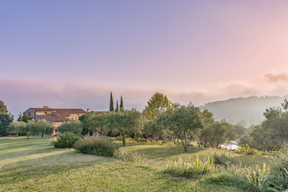 Photographs of Mas de la Quietude villa in Provence - Image 47 of 48
