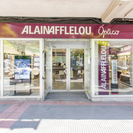 Tienda Óptico Avenida de La Constitución, 31 28821 COSLADA