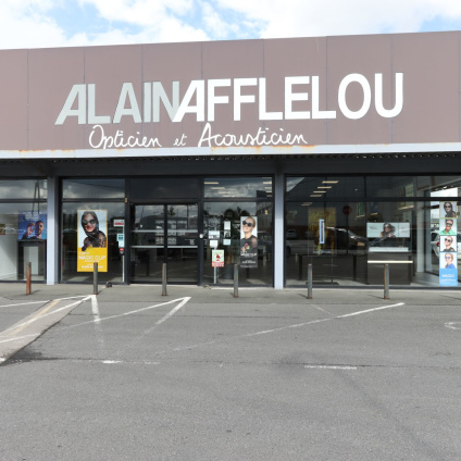 Magasin Opticien 69 rue du Milieu 59190 HAZEBROUCK