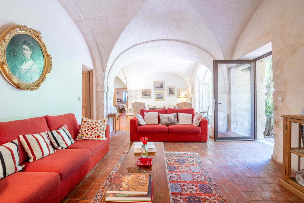 Photographs of Mas de Montolivet villa in Provence - Image 6 of 42