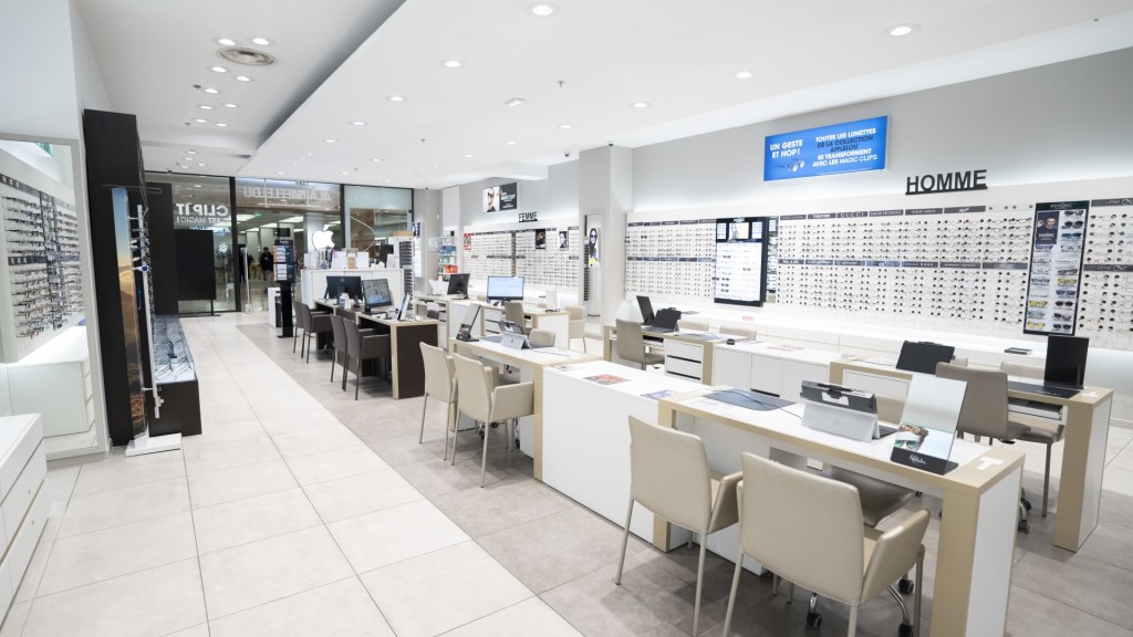 Magasin Opticien C.C. Les 4 Temps 92800 PUTEAUX intérieur