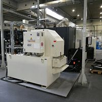 CNC Machining Center-Makino - Image 8