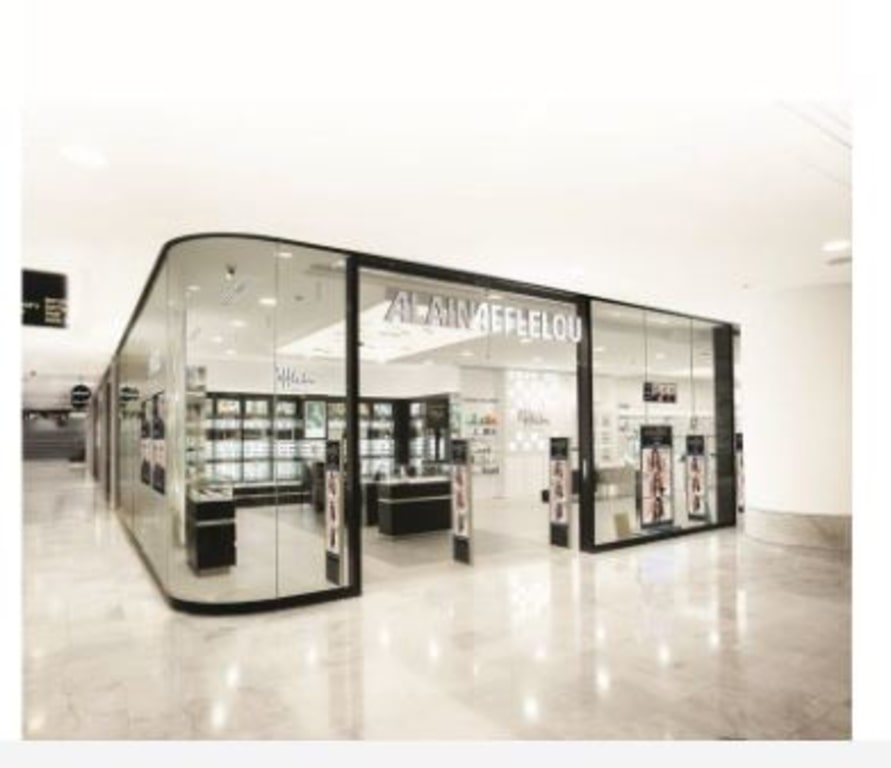 Magasin Opticien place Cathédrale - BP 40613 Fare Tony 98713 PAPEETE-TAHITI extérieur