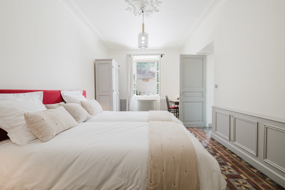 Photographs of Mas de l’Ebéniste villa in Provence - Image 29 of 49