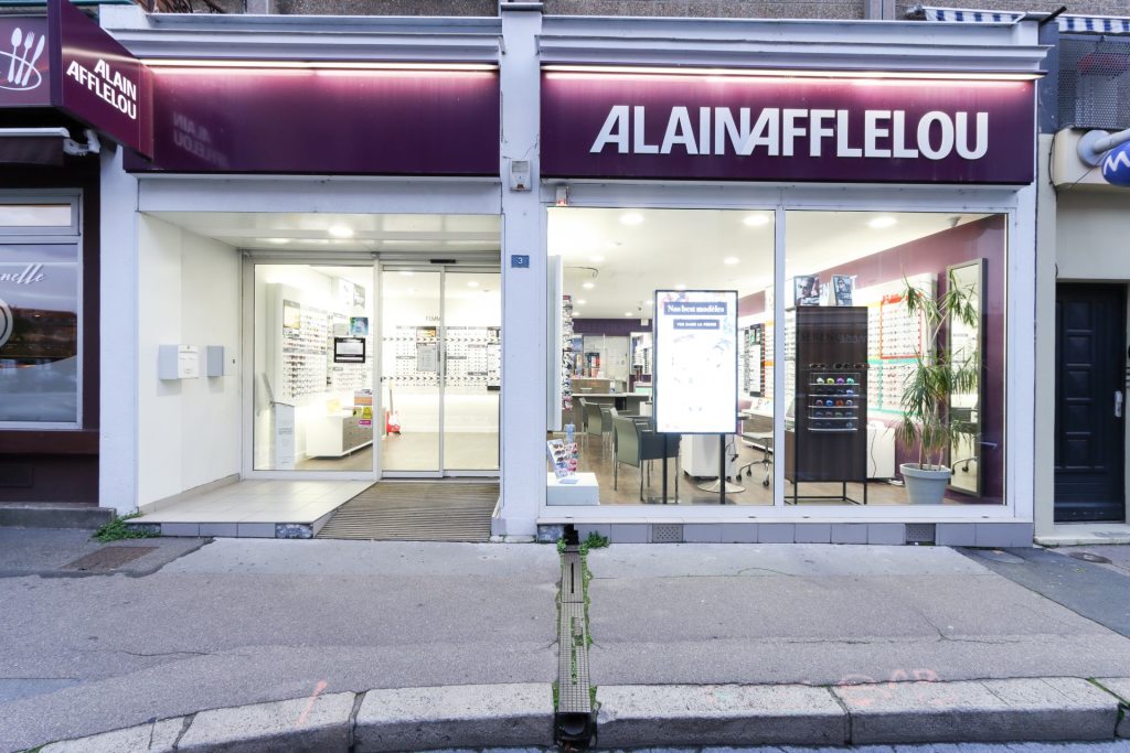 Magasin Opticien 3 rue du Docteur Duchesnes 76220 GOURNAY-EN-BRAY extérieur