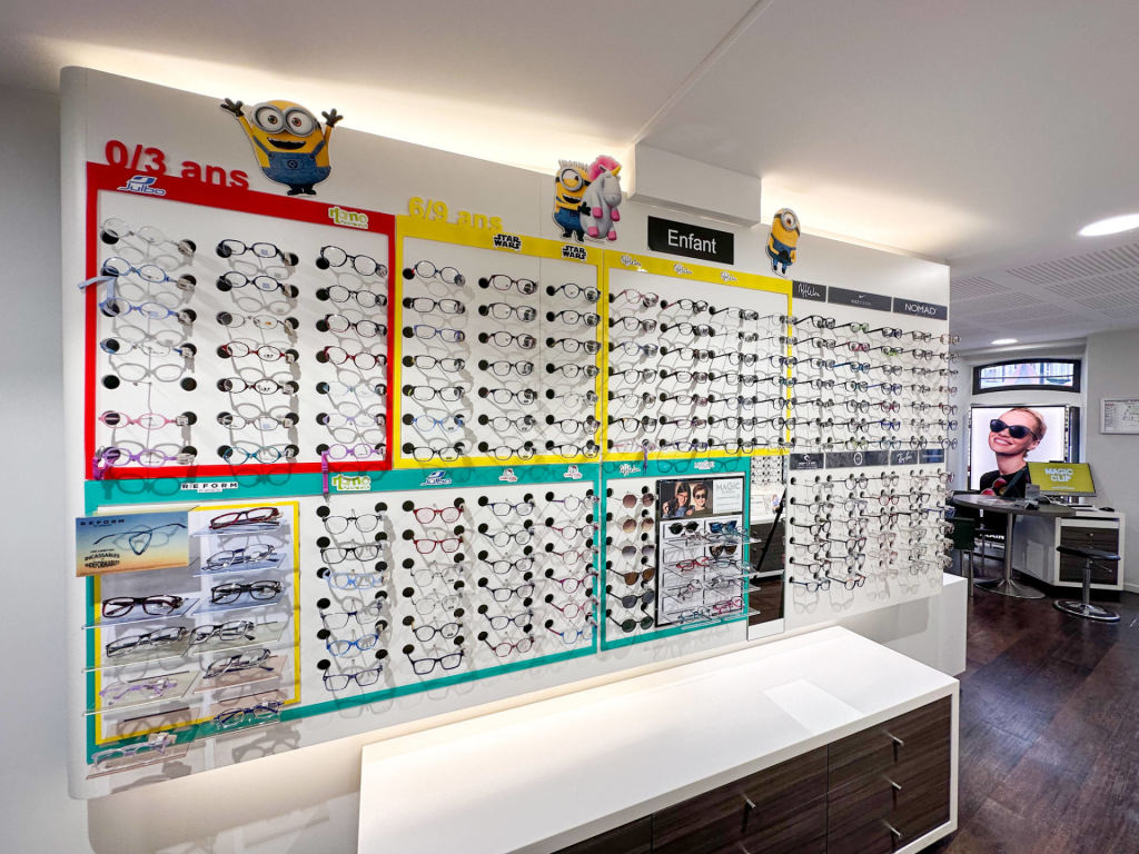 Magasin Opticien 36A place de l'Hôtel de ville 67120 MOLSHEIM intérieur