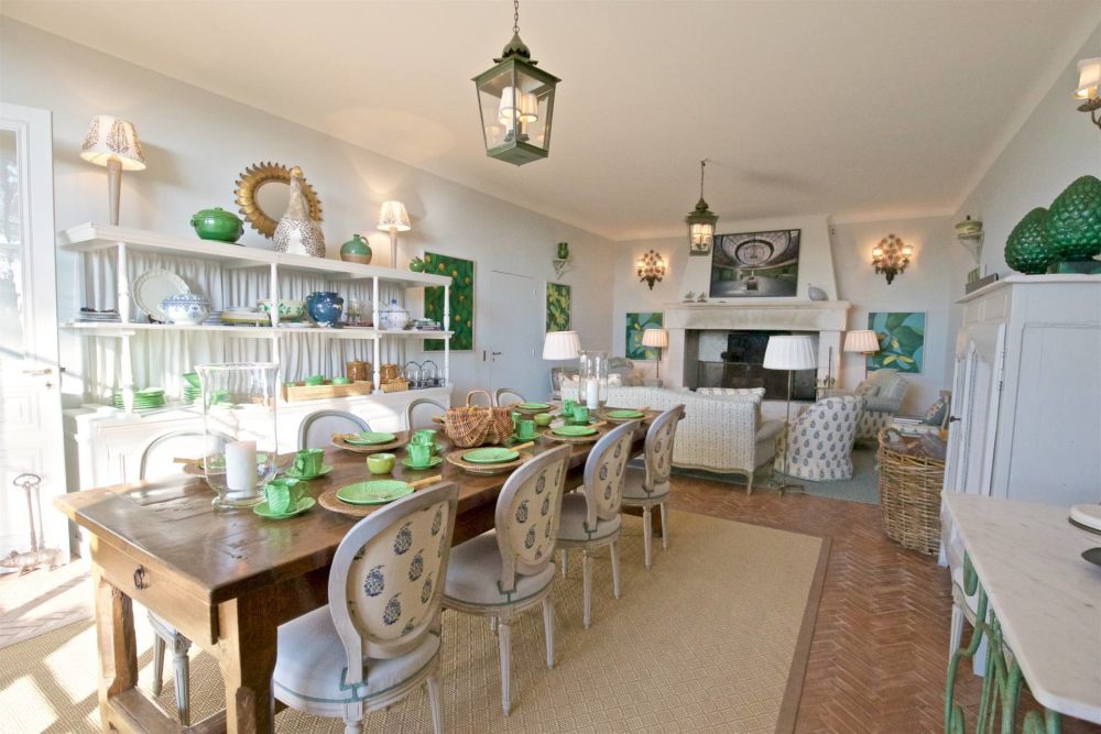 Photographs of Mas de Paradis villa in Provence - Image 12 of 49