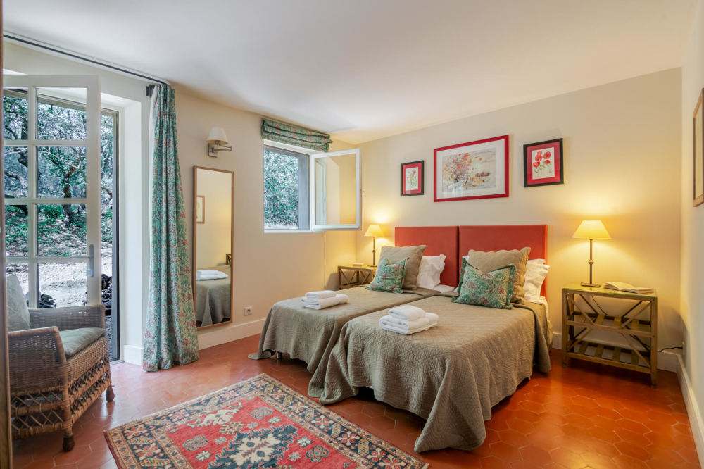 Photographs of Mas de Roubine villa in Provence - Image 28 of 45