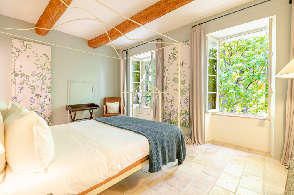 Photographs of Domaine de Fontclair villa in Provence - Image 50 of 60