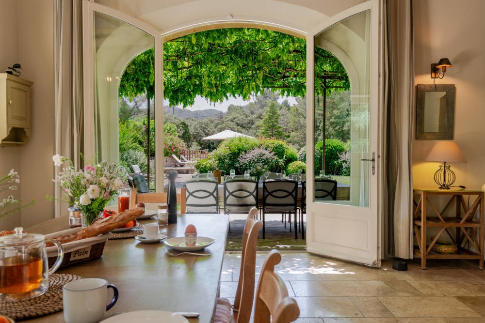 Photographs of Mas de Roubine villa in Provence - Image 12 of 45