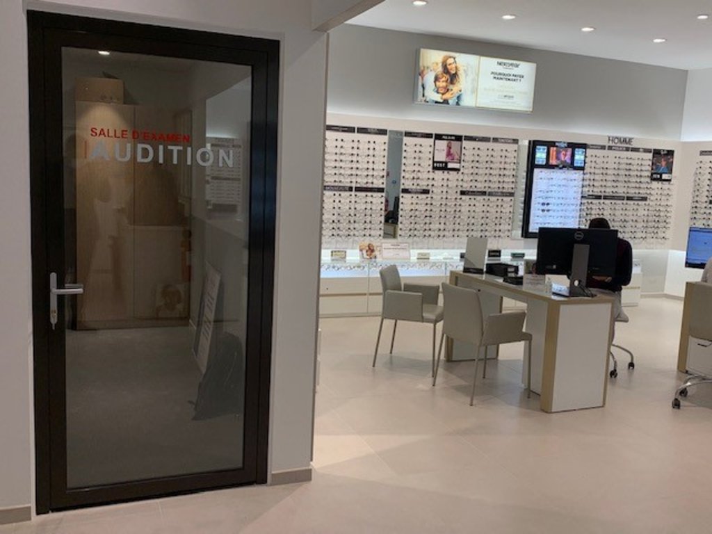 Magasin audioprothesiste Shopping Promenade 77410 CLAYE-SOUILLY intérieur