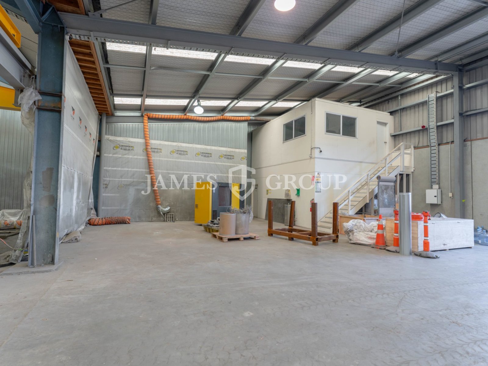 Functional Tilt-slab Warehouse With Office