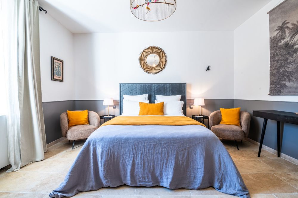 Photographs of Mas des Pêchers villa in Provence - Image 25 of 52