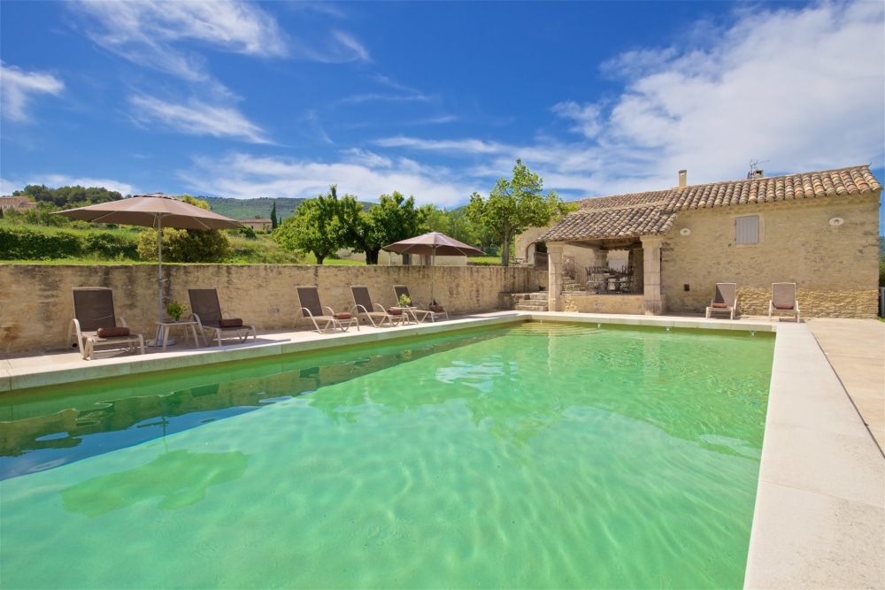 Photographs of Mas des Cerisiers villa in Provence - Image 16 of 34