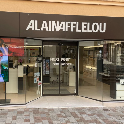 Magasin Opticien 40 rue Saint Aspais 77000 MELUN intérieur