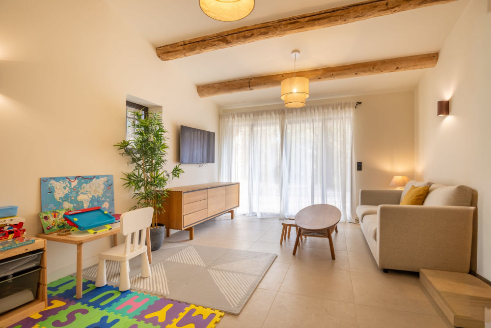 Photographs of A l’ombre des Chênes villa in Provence - Image 27 of 35