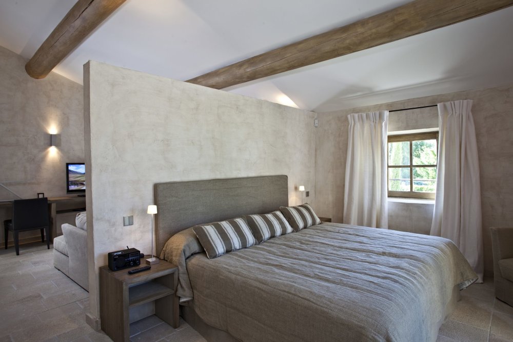 Photographs of Bastide du Calavon villa in Provence - Image 38 of 57