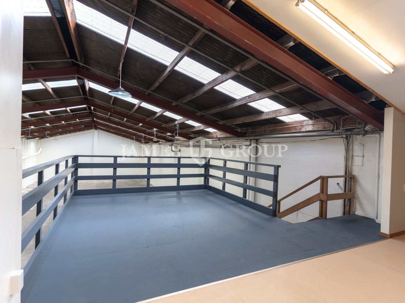 Versatile 427m² Industrial + Front Yard