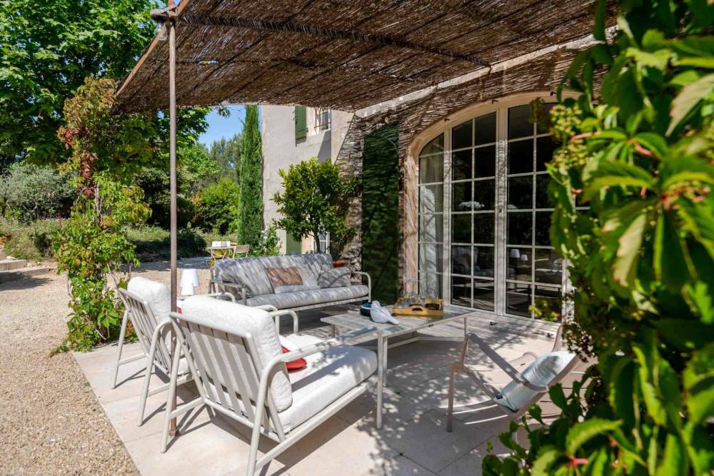 Photographs of Mas la Gloriette villa in Provence - Image 15 of 51