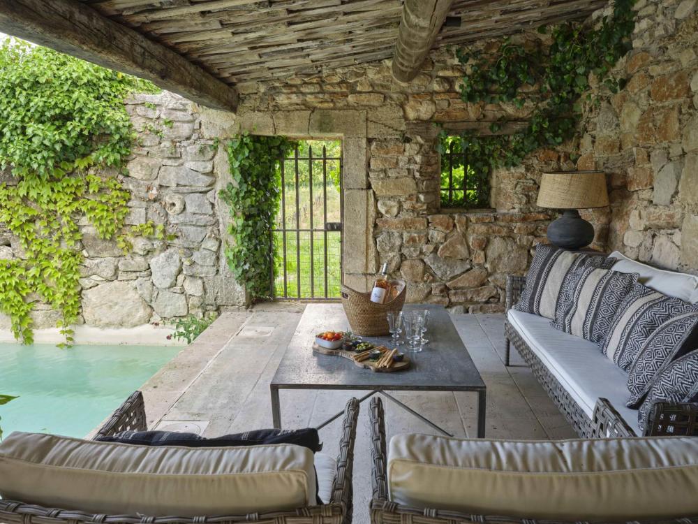 Photographs of Mas d’Argent villa in Provence - Image 16 of 35
